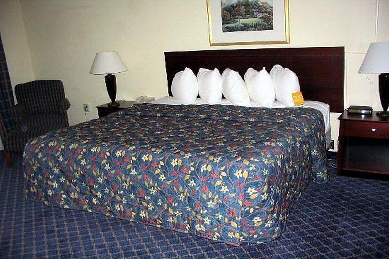 Hotel Boxboro Regency Boxborough Exterior foto